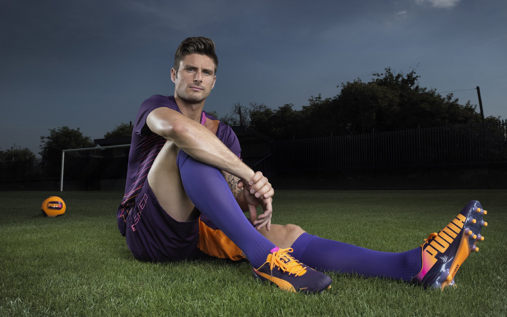 九游网-纽卡斯尔联合会杯战绩受挫，需加强训练，纽卡斯尔联转会名单